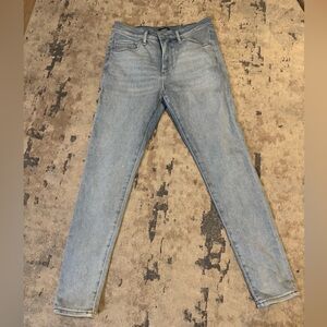 Express Skinny Mid Rise Baby Blue jeans Size 8R Stretch